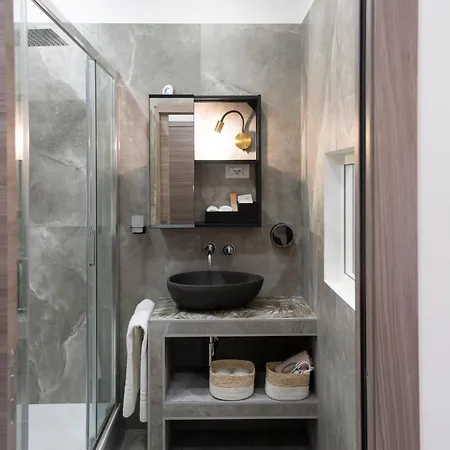 Trastevere Luxury 4*